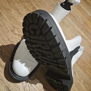 Circus by Sam Edelman White Boots